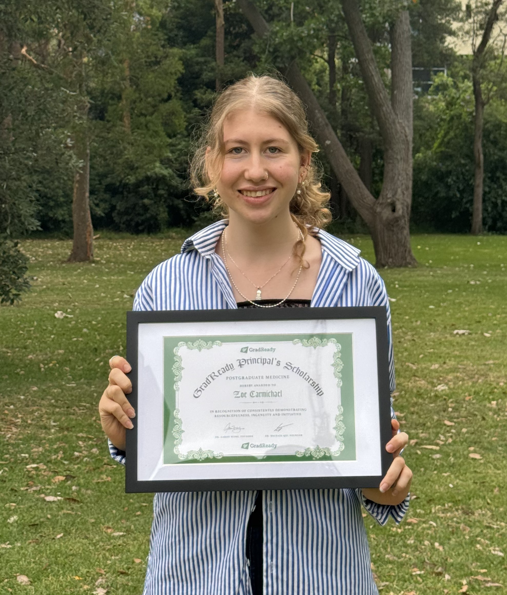 Photo of Zoe Carmichael, 2025 GradReady Principal's Scholarship recipient from Dunmore Lang College