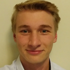 Photo of Lee Graham, GradReady tutor, on the contact page