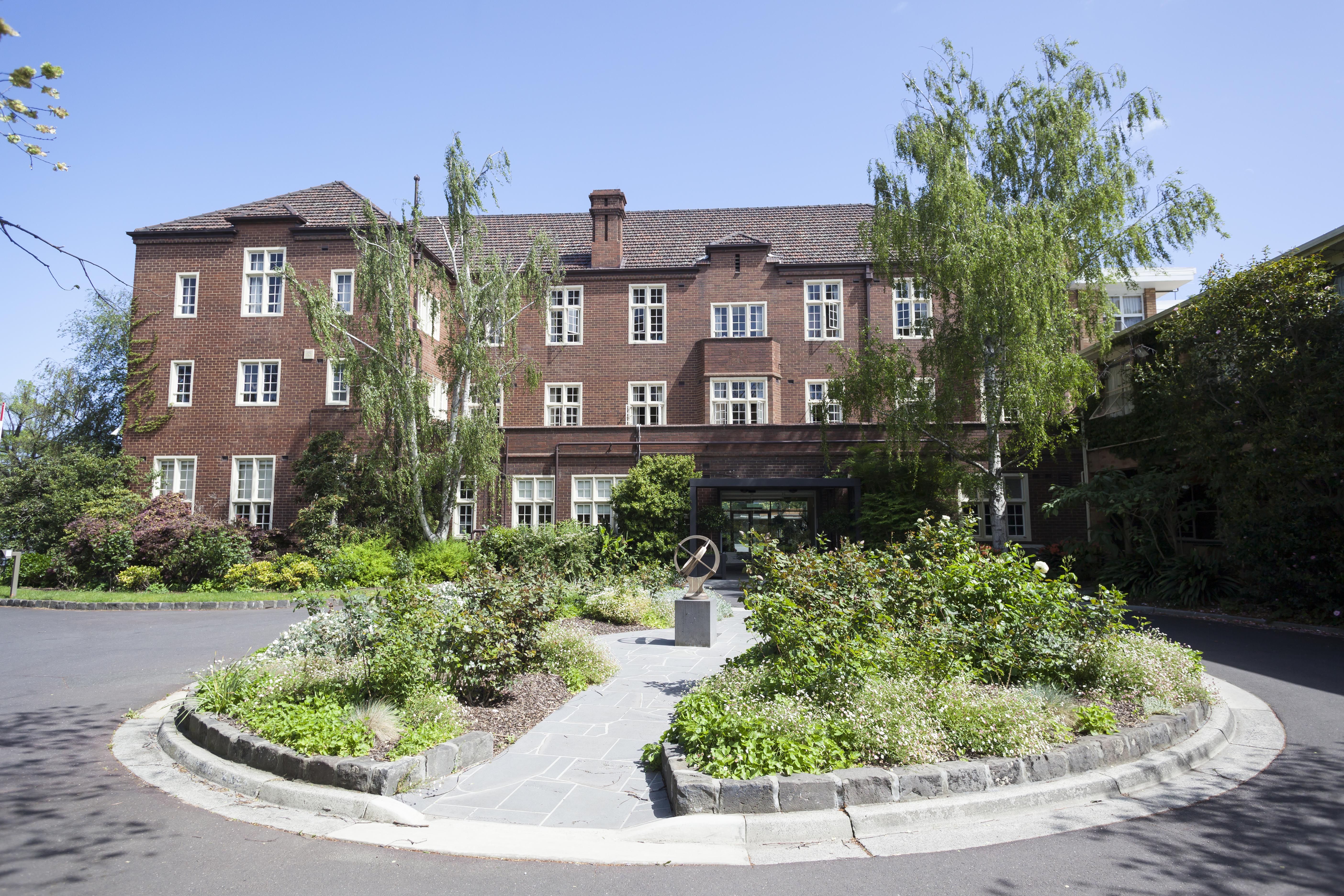 Photo of University College, a GradReady Principal's Scholarship partner